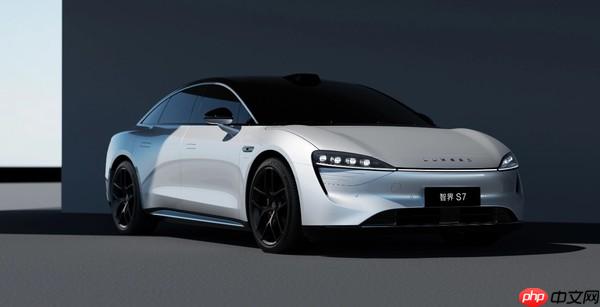 纯电轿车最新续航排名公布:智界S7、小米SU7进前三