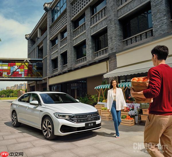 8月燃油轿车销量排名出炉 大众前五占四 国产最高第七