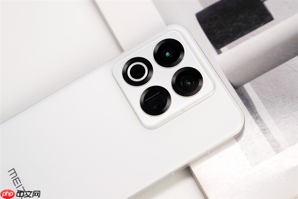 魅族22上手:3000元档小屏手机的最优解 找不到短板