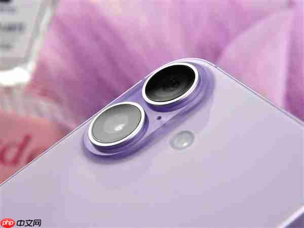 iPhone 17首发上手：这次比Pro值