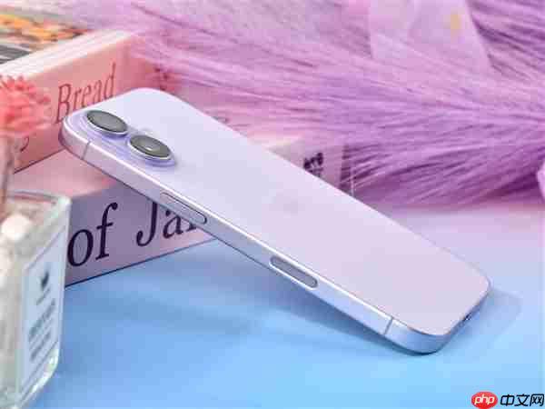 iPhone 17首发上手：这次比Pro值