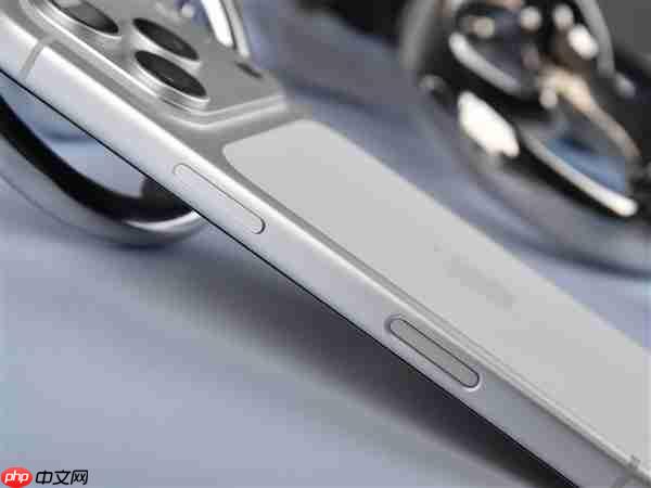 iPhone 17 Pro上手：性能依旧是王者