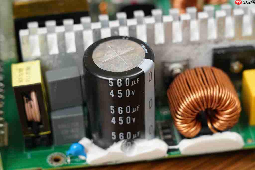  航嘉重火力 AX850P 三叉戟电源评测 高能效 + 高性价比 