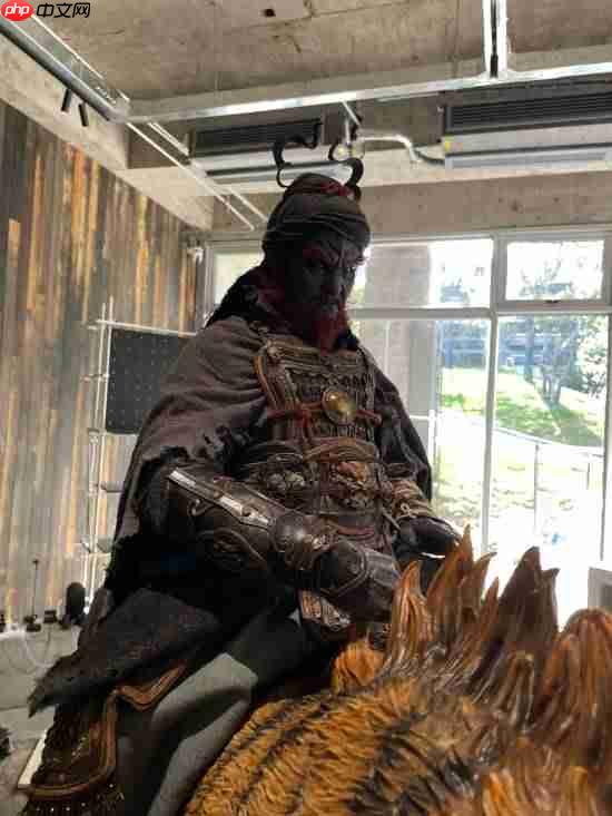 杨奇晒《黑神话》线下零售店:杨戬、牛魔王雕像超还原 还有主题甜品和饮品