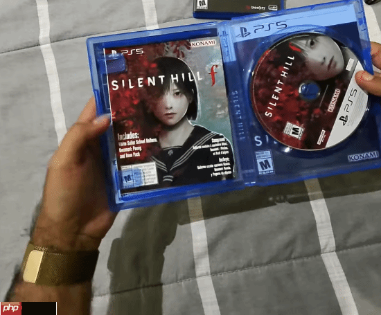 《寂静岭f》实体版偷跑！双封面设计都有性感女主