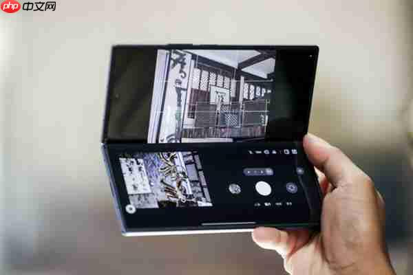 科技融合艺术:三星Galaxy Z系列以创新AI影像探索城市之美