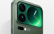 小米17 Pro Max首发超级像素!官方晒对比:屏幕清晰度碾压iPhone 17 Pro Max