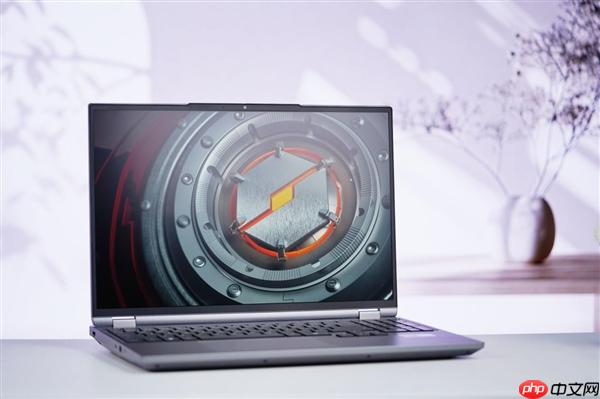 升级长江存储PC450固态硬盘 机械革命耀世16 Ultra图赏