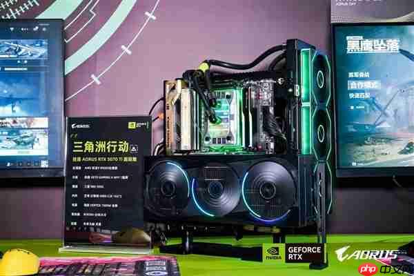 玩家齐赴技嘉AORUS DAY山城之约,RTX 50“嘉”速营奏响电竞狂想曲
