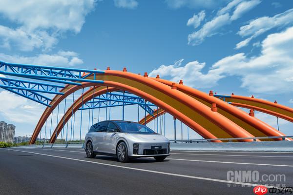 理想汽车起诉微博十万粉丝博主；因对i8车型恶意贬损