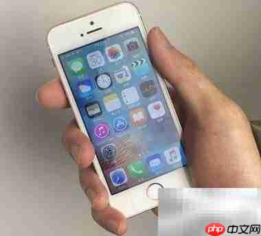 苹果SE实测体验:小巧强劲