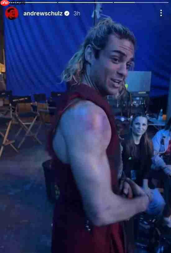 《街头霸王》真人电影春丽形象首曝！还有肯的肱二头肌