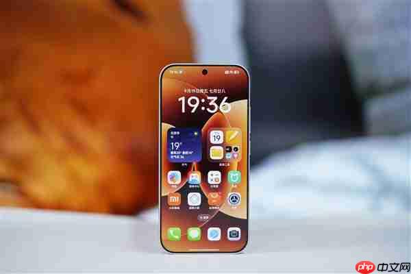 小直屏第一次冲上7000mAh！小米17图赏