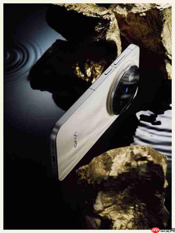 2025年预算5000元手机选购指南:这四款旗舰手机谁是最强