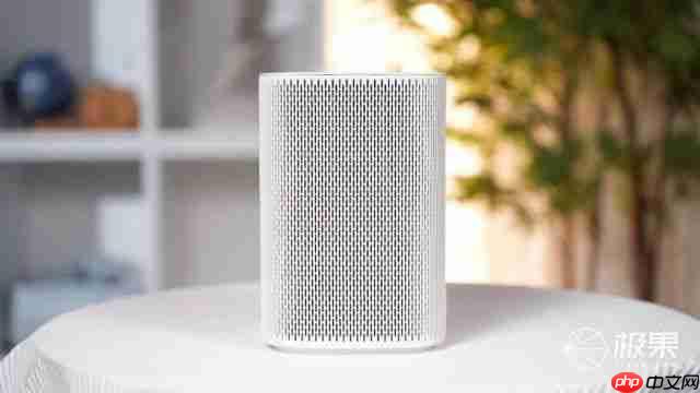  三星绚幕激光投影仪 Premiere 5 评测：触控 + 超短焦，重新定义家用投影交互逻辑 