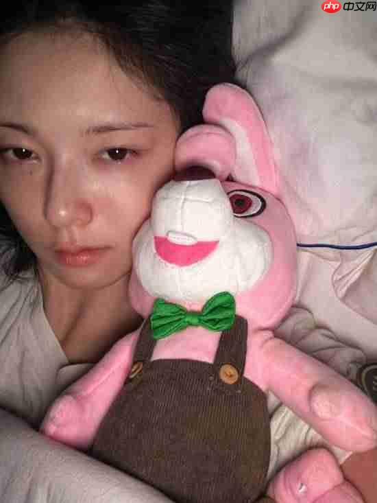 《寂静岭f》角色和演员对比！全是俊男靓女！