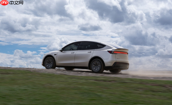 中国1-8月美系车销量出炉:Model Y下跌 GL8混动暴涨