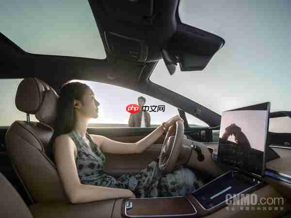 这么火?享界S9T上市13天大定破15000台 30.98万起