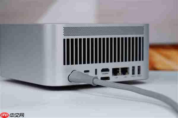 搭载AMD锐龙AI Max+ 395!零刻GTR9 Pro迷你AI工作站图赏