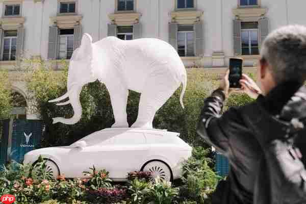 岚图汽车递交港股上市申请 三年销量翻三倍、已实现单季盈利