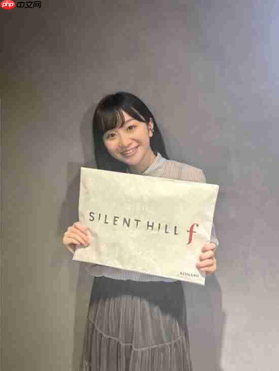 《寂静岭f》美女脸模晒PS5光盘照片 游戏内形象惊悚比鬼更恐怖