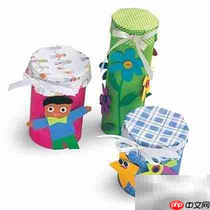 奶粉罐变身创意艺术品