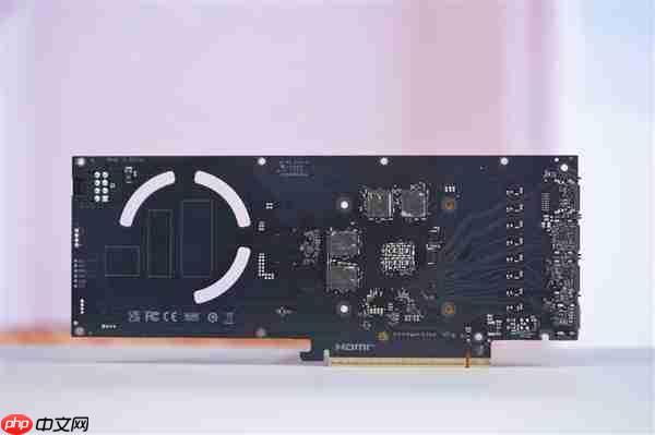 史上唯一单槽 2cm极致超薄!影驰RTX 5060 Ti无双MAX图赏