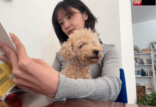 《寂静岭f》女主脸模最新生活照:青春甜美 少女感十足!