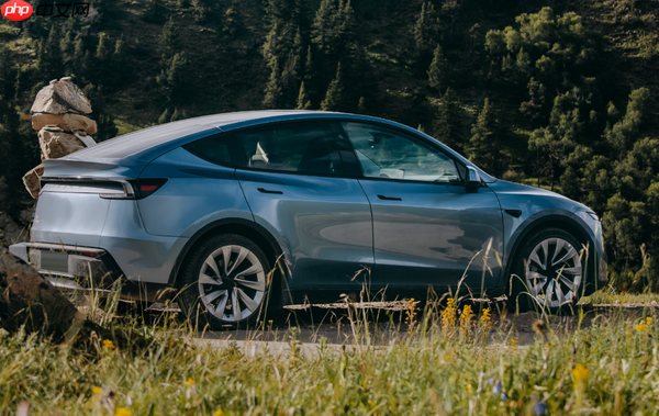 9月中国豪华汽车品牌新车销量:特斯拉奥迪鸿蒙居前三