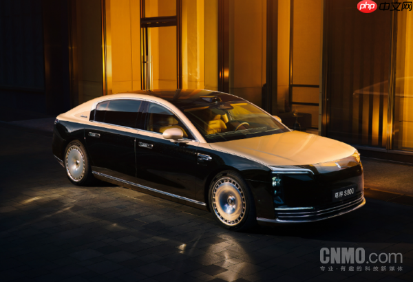 尊界S800九月销量为1896台 位列大型车销量榜第一名