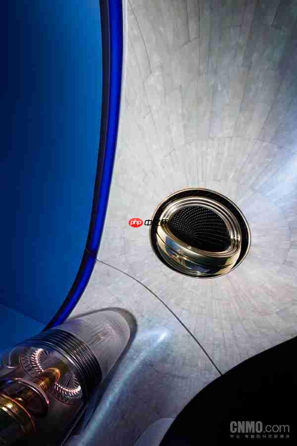 奔驰Vision Iconic在上海全球首发 配备L4级自动驾驶!