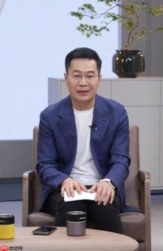 卢伟冰回应小米金沙江充电宝缺货：团队没想到能卖这么好