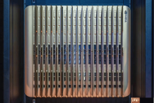 英伟达展示Kyber机架平台：单机架576块GPU 800V直流供电