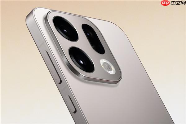 4399元 一圖讀懂OPPO Find X9 劉作虎：嚴(yán)重超標(biāo)的標(biāo)準(zhǔn)版