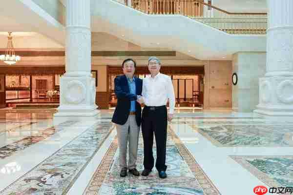 曝华为任正非与奇瑞尹同跃在深圳会晤 9系旗舰要来了?