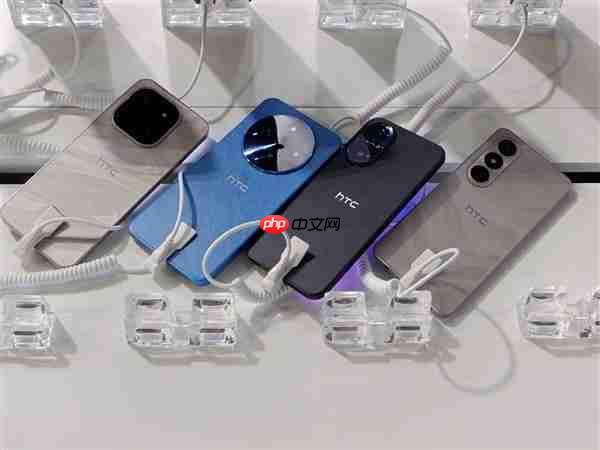 昔日安卓机王者!HTC手机要回归:电竞风格新机亮相