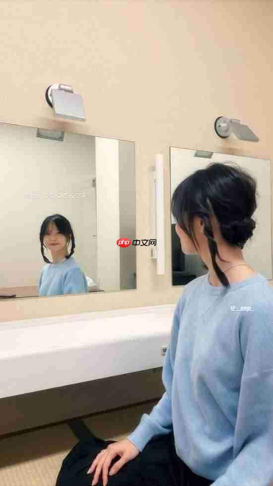 《寂静岭f》女主演员晒全新美照!清新穿搭俏皮可爱