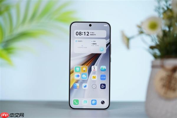 首发2K三星珠峰屏 一眼通透！iQOO 15图赏