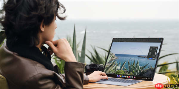 升级HarmonyOS 6的鸿蒙电脑有多香 “碰一碰”让跨端数据传输发生质变