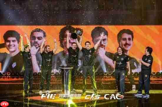 新王加冕，神装加持！AGON爱攻见证Legacy问鼎CAC 2025