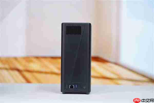 升级X86架构性能大提升!极空间Z2 Ultra图赏