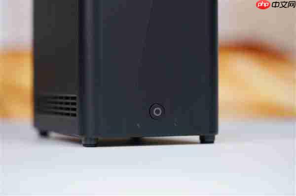 升级X86架构性能大提升!极空间Z2 Ultra图赏