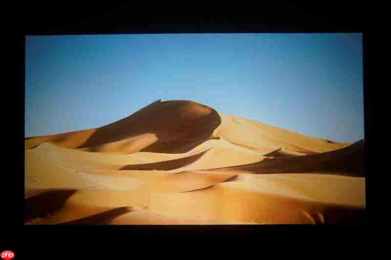 百元级哈曼联名投影仪!哈趣Q1 Pro评测 370 CVIA流明,宿舍适用