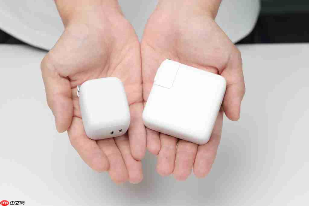 充电器用完到底拔不拔?贝尔金 67W 零耗智充给了我一个“懒”出天际的答案