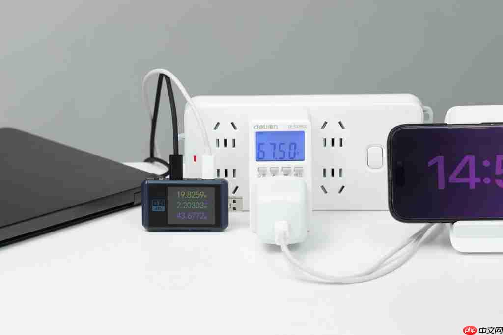 充电器用完到底拔不拔?贝尔金 67W 零耗智充给了我一个“懒”出天际的答案