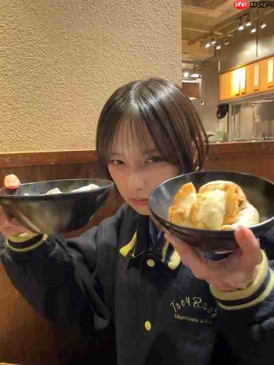 《寂静岭f》女主晒出新美照！优雅从容又俏皮十足