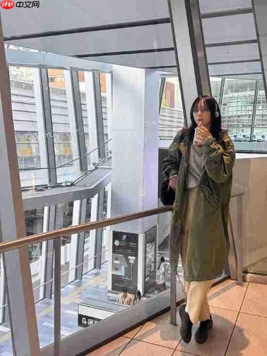 《寂静岭f》女主晒出新美照！优雅从容又俏皮十足