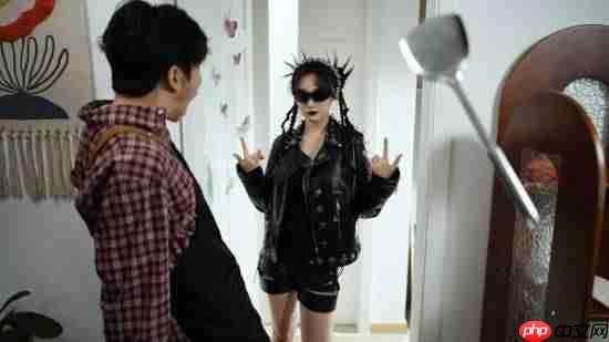 性转题材!全新真人视觉小说上线!一觉醒来宅男变美女