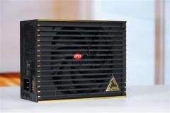 轻松驾驭RTX 5090！微星MEG Ai1600T PCIE5超神电源图赏