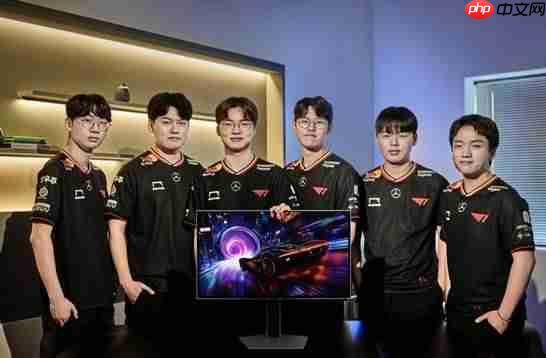 三星携手传奇战队T1:双十一签名显示器臻品拍卖启幕,尖端装备助燃竞技梦想